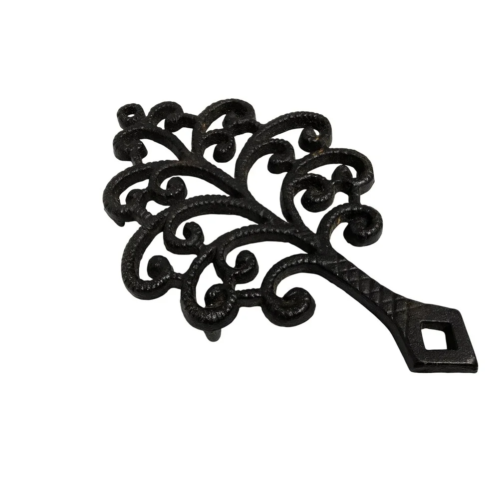 Wilton Trivet Tree of Life Black Cast Iron Vintage Footed Filigree Hot Pad‎
